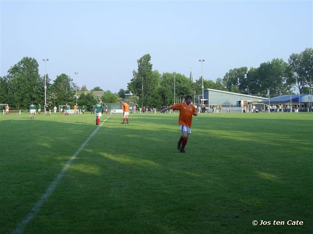 voetbaltoernooi edward roozendaal 180